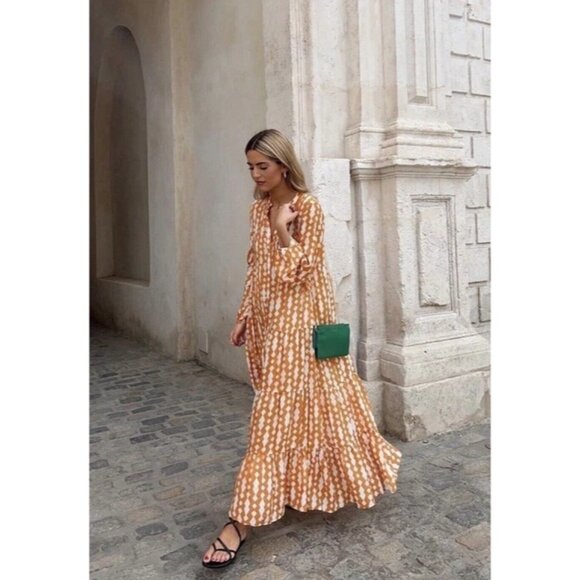 Zara Dresses & Skirts - Zara Geo Print Midi Dress